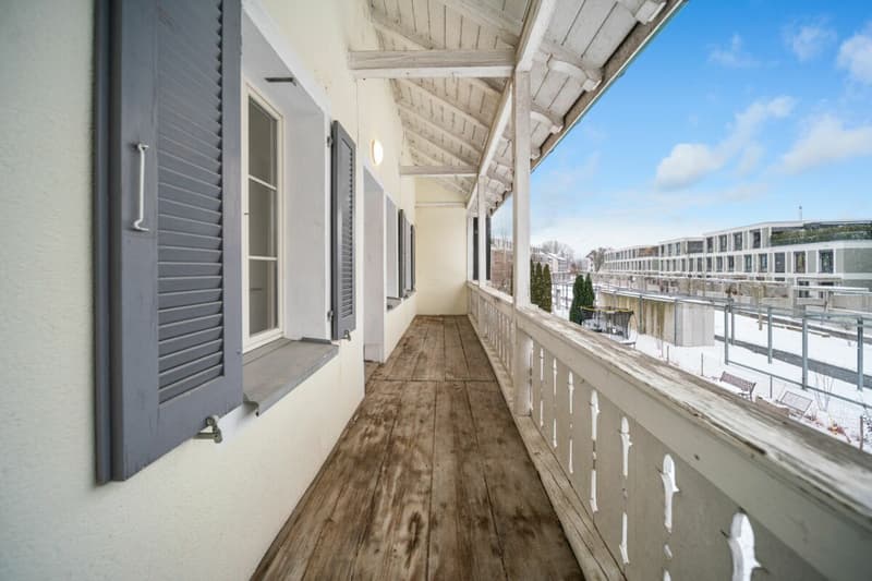 Balkon, OG