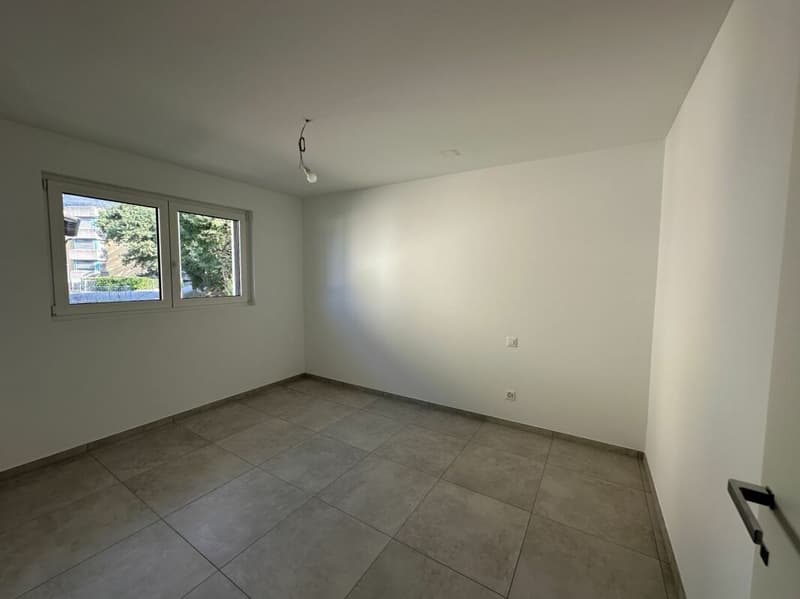 New and modern 3.5-room apartment, top floor and open view Mendrisio Arzo (10)