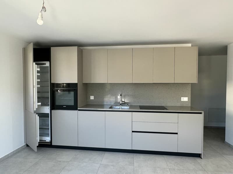 New and modern 3.5-room apartment, top floor and open view Mendrisio Arzo (6)