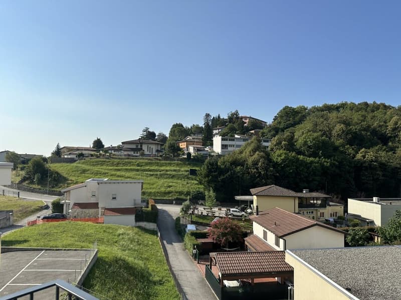 New and modern 3.5-room apartment, top floor and open view Mendrisio Arzo (14)