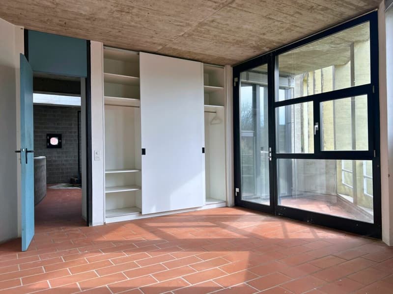 Casa unifamiliare su tre livelli con terrazza panoramica e giardino (10)