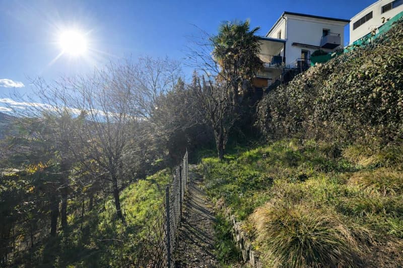 Casa unifamiliare nel verde, con vista e soleggiata (29)