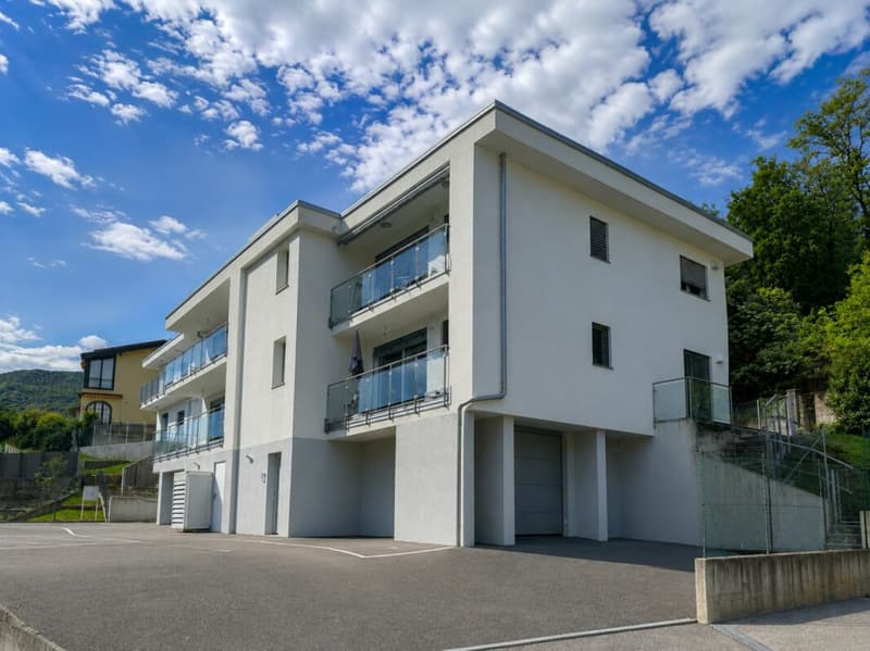 Helles 3.5-Zimmer-Apartment im letzten Stock mit offener Aussicht (16)