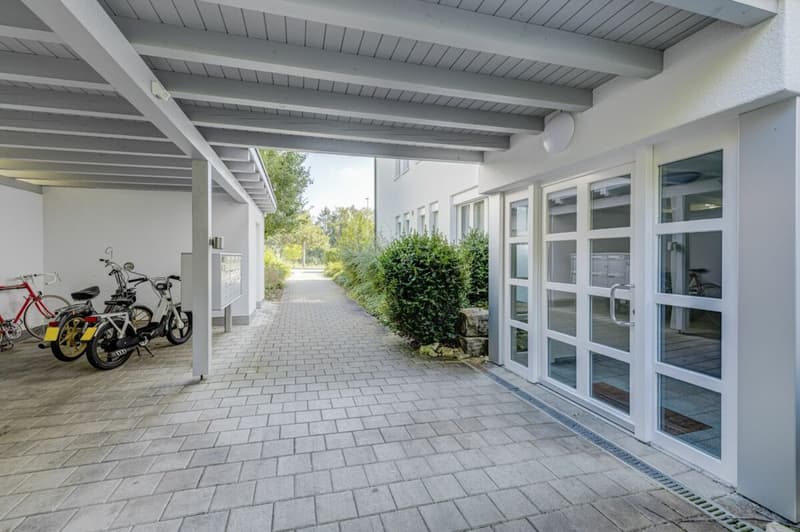 Charming Jewel in Popular Residential Area of Herblingen (14)