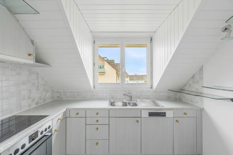 Charming Jewel in Popular Residential Area of Herblingen (8)