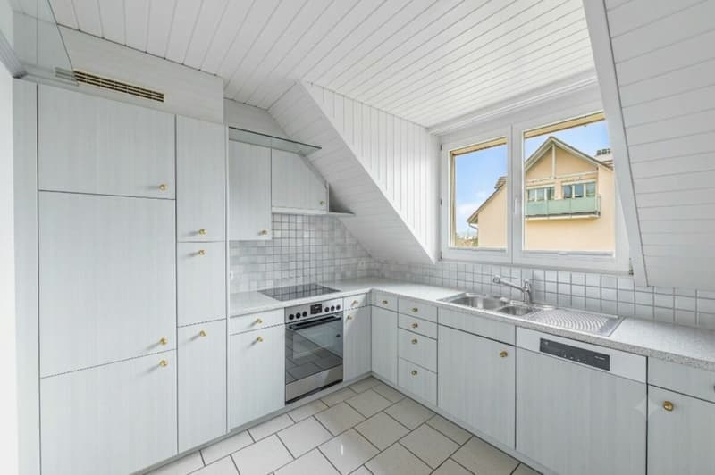 Charming Jewel in Popular Residential Area of Herblingen (7)