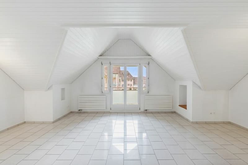 Charming Jewel in Popular Residential Area of Herblingen (4)
