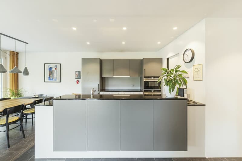 MODERNSTE TRAUMWOHNUNG AN PERFEKTER WOHNLAGE IN NEUNKIRCH (8)