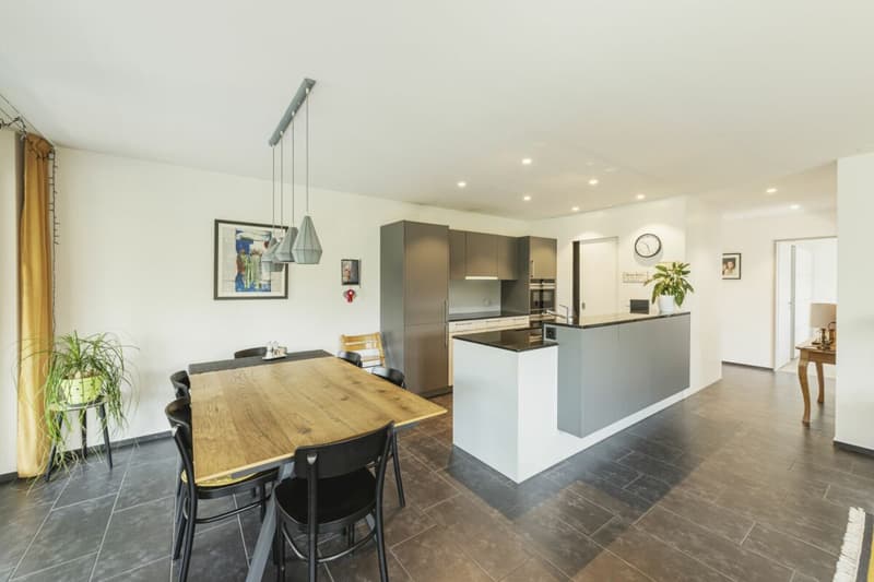 MODERNSTE TRAUMWOHNUNG AN PERFEKTER WOHNLAGE IN NEUNKIRCH (7)