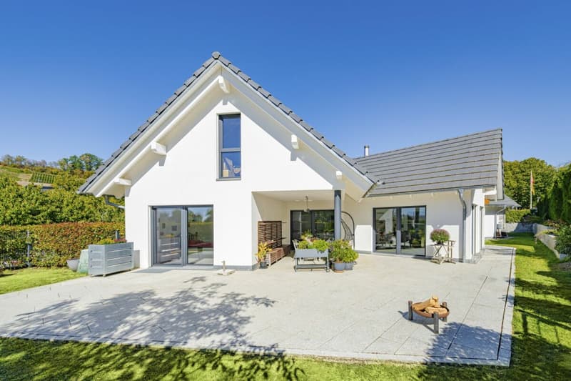 Fantastisches Einfamilienhaus in der malerischen Weinbaugemeinde Osterfingen (9)