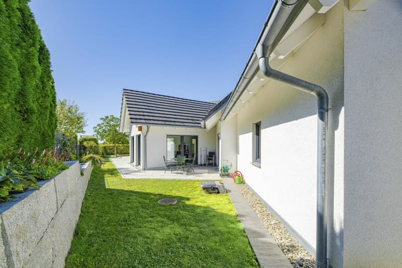 Fantastisches Einfamilienhaus in der malerischen Weinbaugemeinde Osterfingen (10)