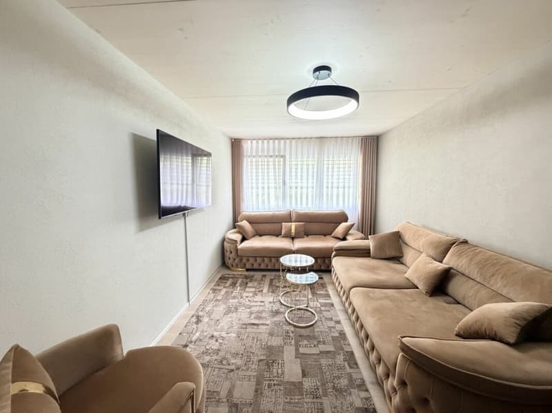 Living on the edge of the forest - exclusive 5.5-room terraced house (15)