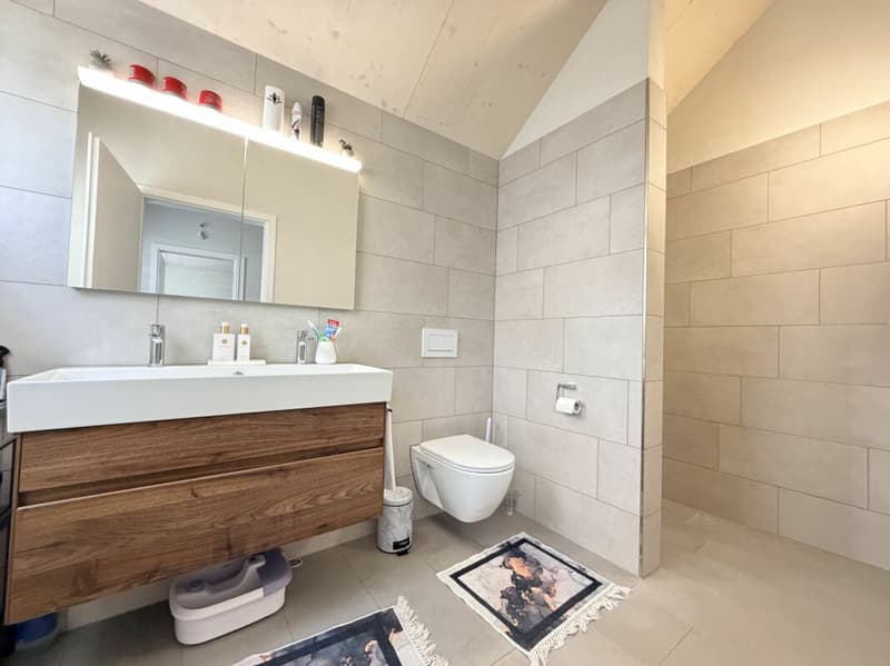 Living on the edge of the forest - exclusive 5.5-room terraced house (13)