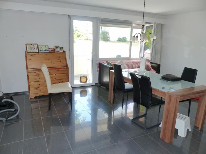 Tolle 3.5 Zimmer Gartenwohnung (7)