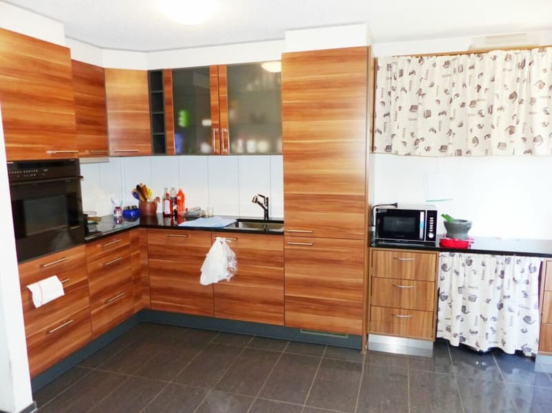 Tolle 3.5 Zimmer Gartenwohnung (4)