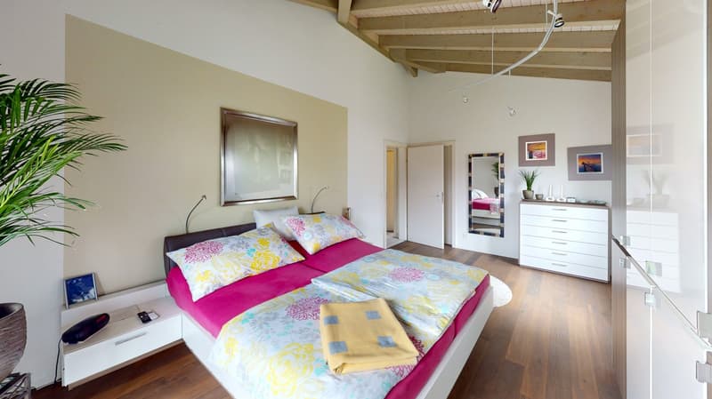 Ampia casa unifamiliare indipendente con vista panoramica sul vigneto soleggiato (9)