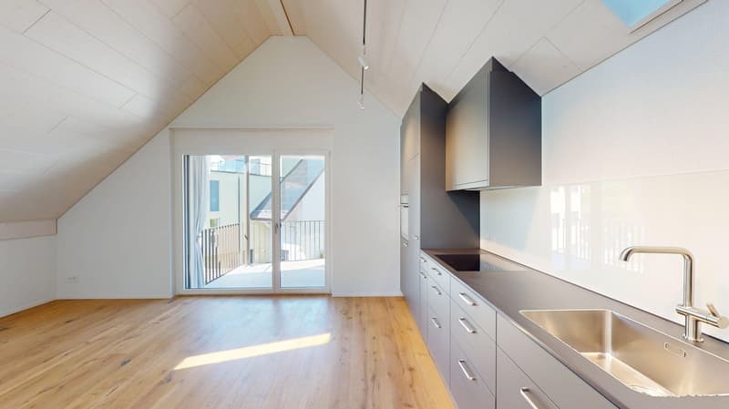 Erstvermietung 2.5 Zimmer-Dachwohnung ca. 65 m2 in 2-Familienhaus (2)