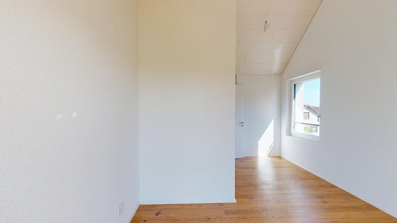 Erstvermietung 2.5 Zimmer-Dachwohnung ca. 65 m2 in 2-Familienhaus (7)
