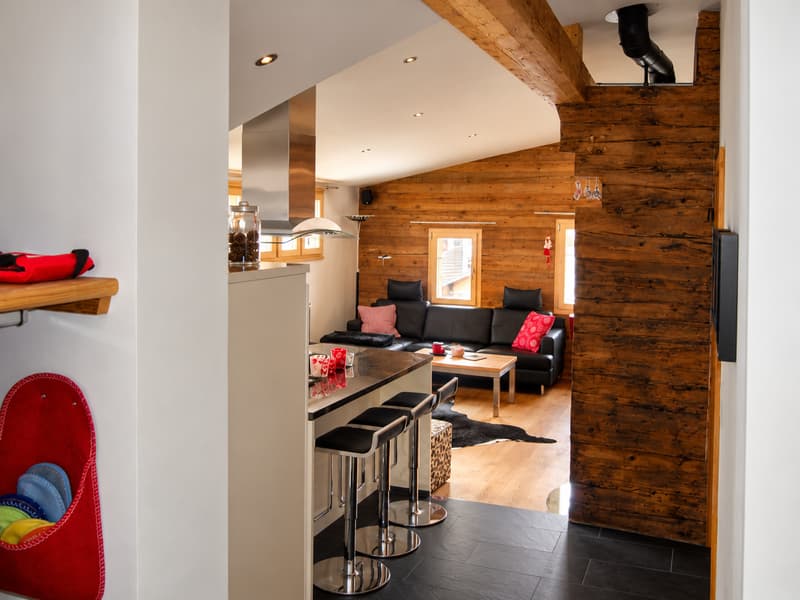 Zermatt pur! Stilvolle 3.5-Zimmer-Ferienwohnung mit Matterhornblick – mitten im Dorf (3)