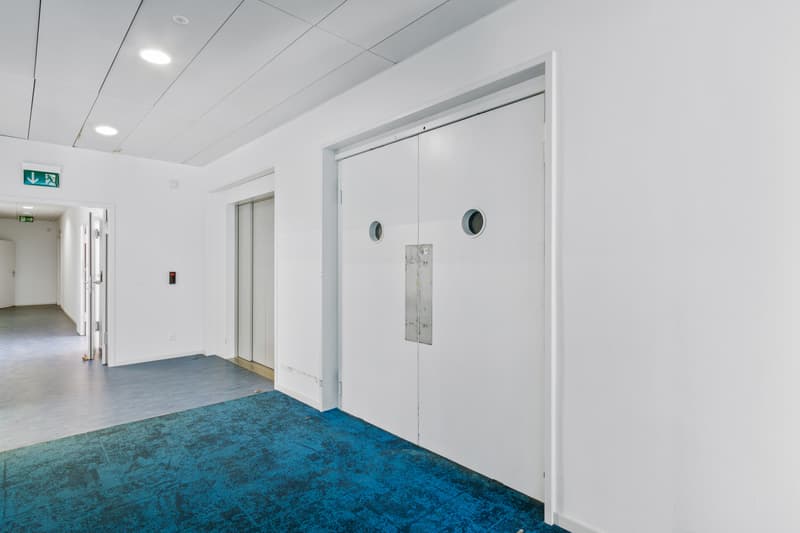 Espace de bureau attrayant près de la gare de Glattbrugg (10)