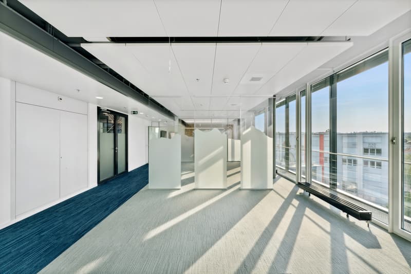 Espace de bureau dans un bâtiment unique directement à la gare de Glattbrugg (7)