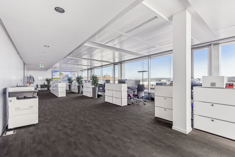 Exklusive Bürofläche mit Panoramablick über Glattbrugg (3)