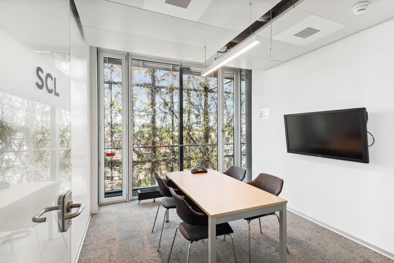 Eine ganze Etage für Ihr Unternehmen - 1'838 m² nahe Flughafen Zürich (2)