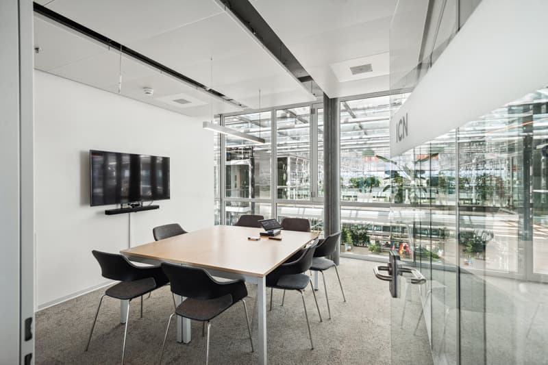 Eine ganze Etage für Ihr Unternehmen - 1'838 m² nahe Flughafen Zürich (5)