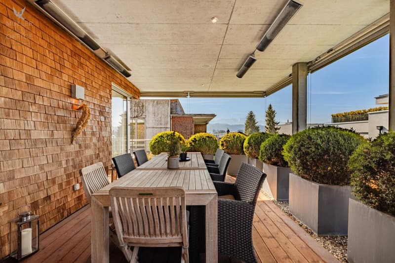 Exclusive 5 1/2 room penthouse apartment with Alpstein view and outdoor pool in co-ownership (4)