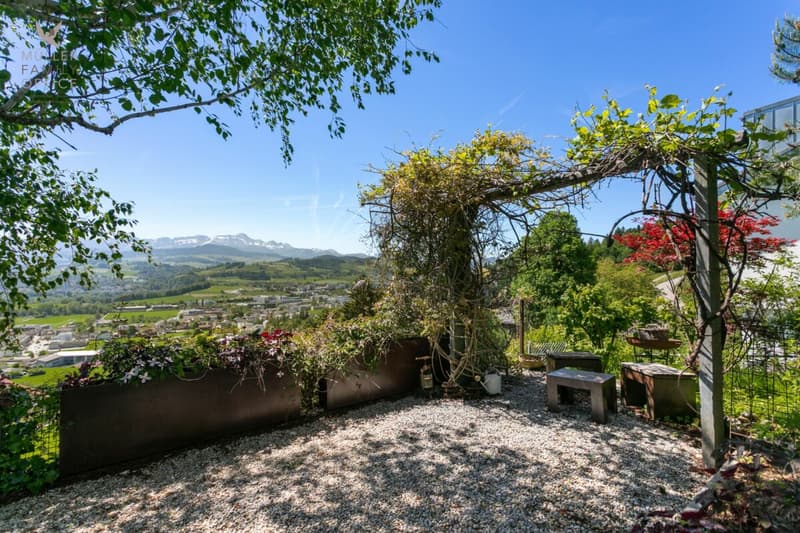 Maison de famille charmante avec vue unique sur le Säntis (4)