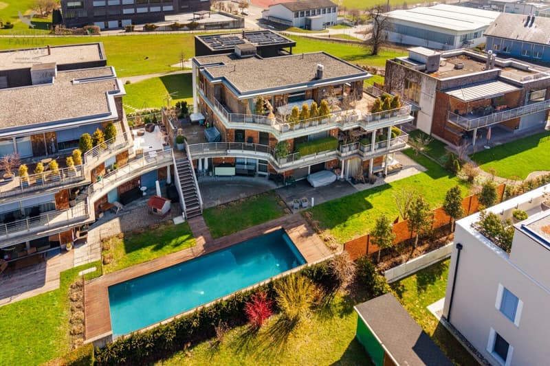 Appartement penthouse exclusif de 5 1/2 pièces avec vue sur les Alpstein et piscine extérieure en copropriété (2)