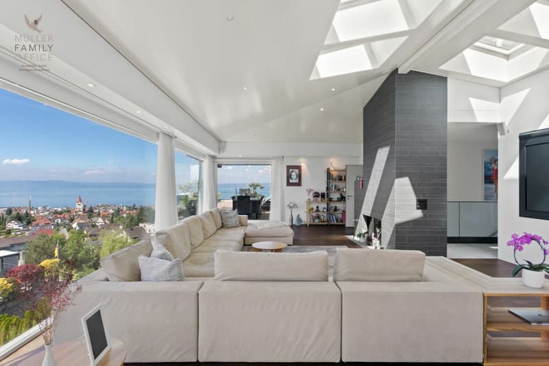 A Home with Horizon - Stylish 5 1/2 Room Attic Maisonette above Lake Constance (9)