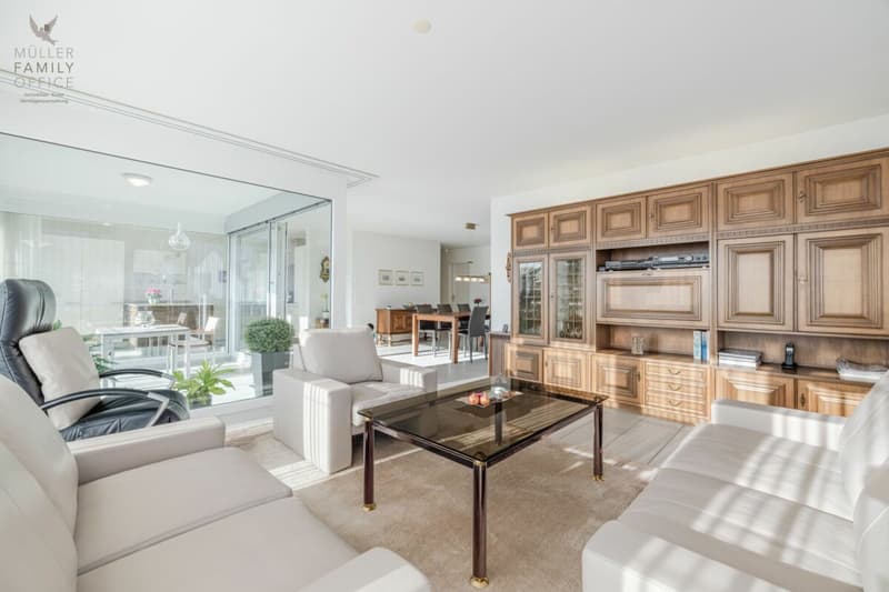 Beautiful and very well-maintained 4 1/2 room apartment in the "Alti Moschti" development (4)
