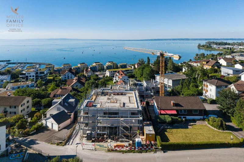 Traumhafte 4 1/2 Zimmer-Attika-Maisonette-Wohnung mit herrlicher Sicht auf den Bodensee (2)