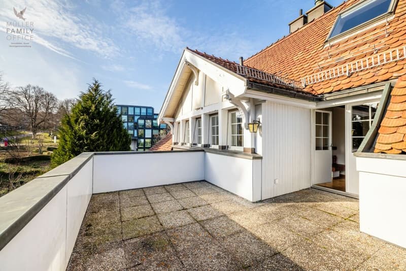 Villa Art Nouveau représentative (avec 4 appartements) dans un emplacement privilégié sur Rosenberg (6)
