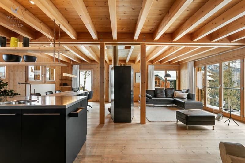 Stilvolles Holzhaus mit alpinem Charme und nachhaltigem Wohn- und Energiekonzept (5)
