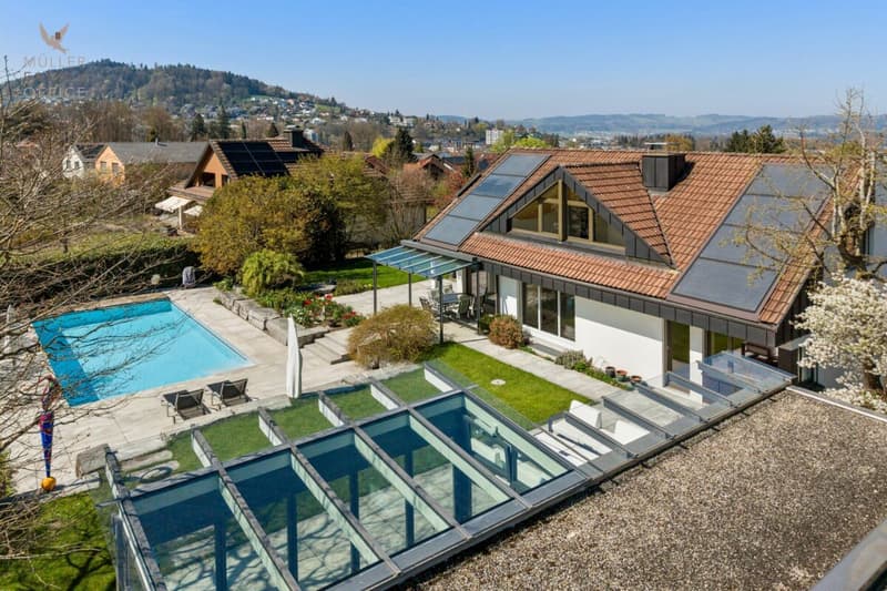Elegantes Einfamilienhaus mit traumhafter Gartenanlage und Poolidylle (4)