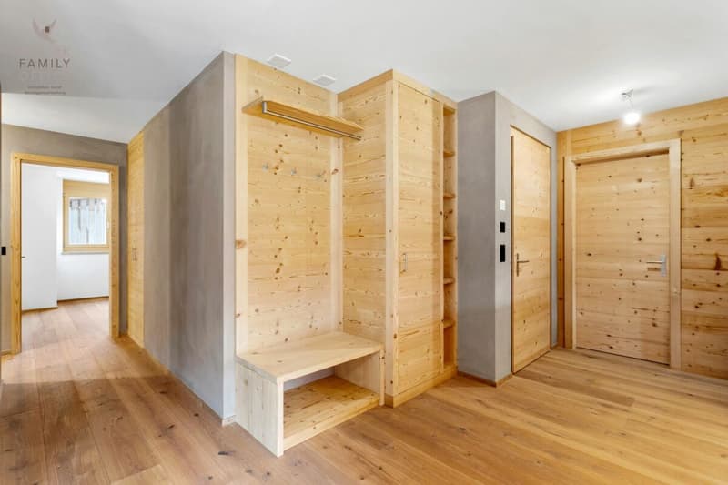 Neubau Wohntraum im modernen Bergchic - 4 1/2 Zimmer-Wohnung mit grosser Panorama Terrasse (Zweitwohnung) (9)