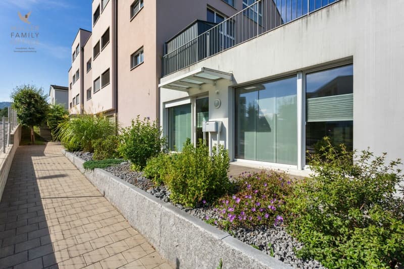 Exklusive Gewerbefläche an zentraler Lage in Tübach - ideal für Büro, Praxis oder Dienstleistungsbetriebe (5)