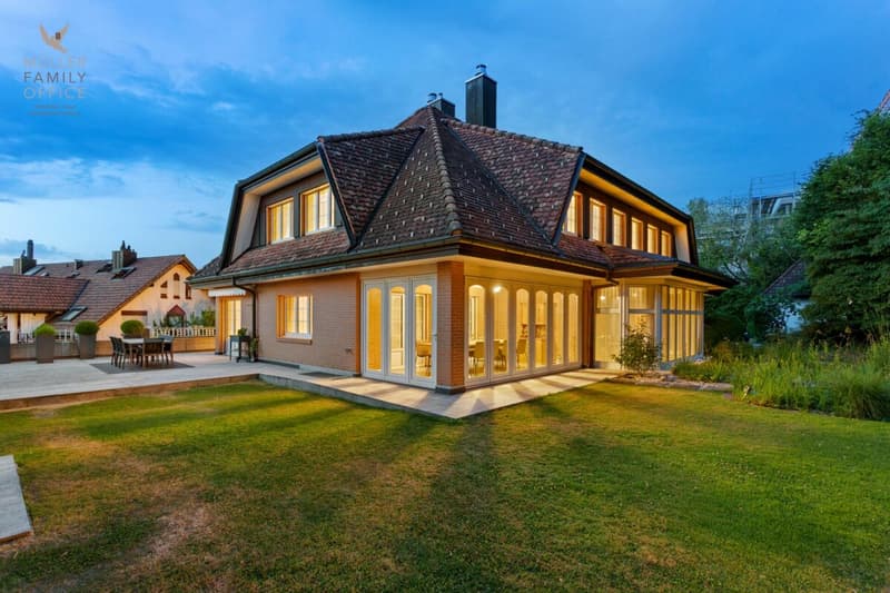 Traumhafte Landhausvilla mit Pool und idyllischer Gartenanlage (1)