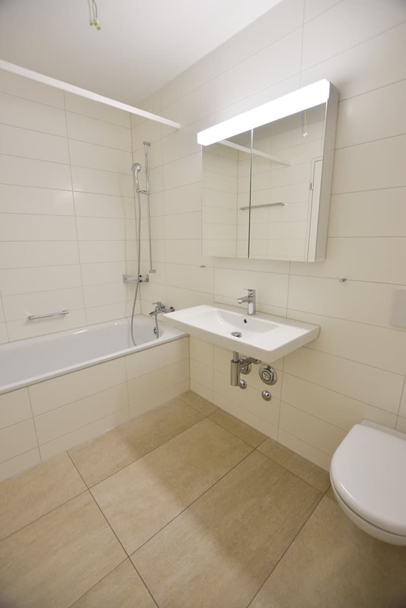 Badezimmer mit Badewanne