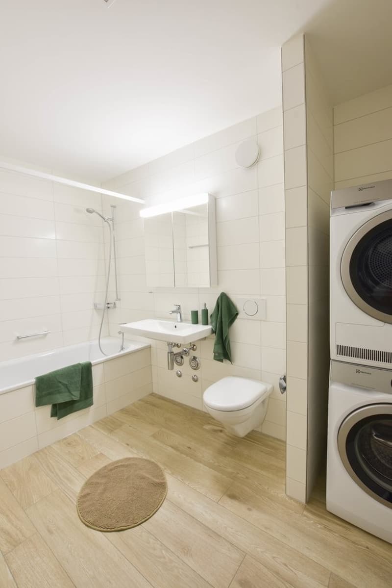 Badewanne mit WC