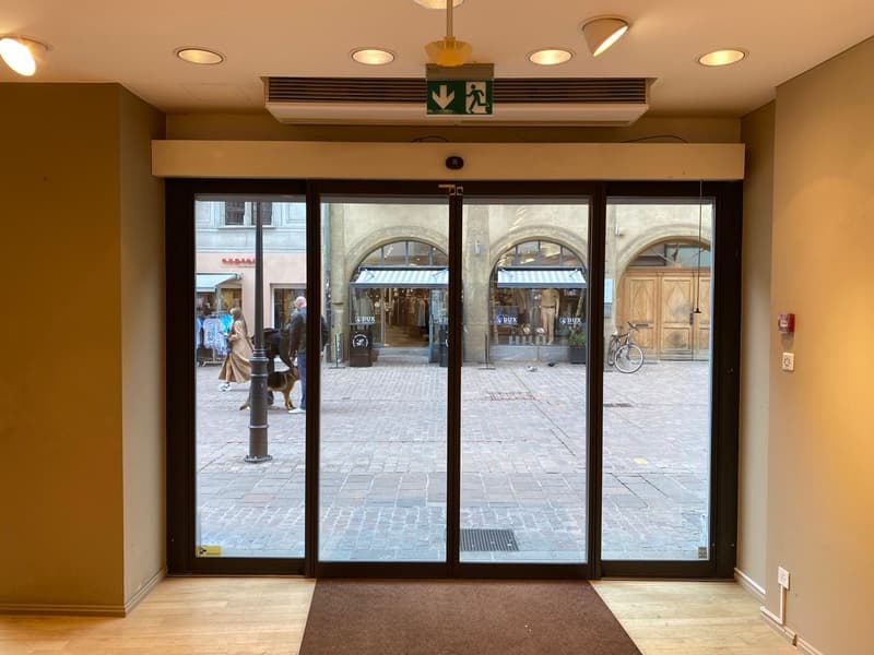 Spazio di vendita in posizione attraente a Schaffhausen (7)