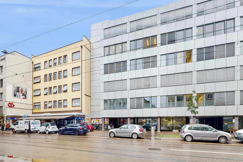 Ihre neue Praxis-/Bürofläche im Zentrum von Kleinbasel, 5. OG (6)
