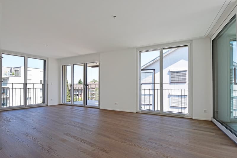 Appartement neuf et lumineux de 3,5 pièces avec parking souterrain et parking pour motos (2)