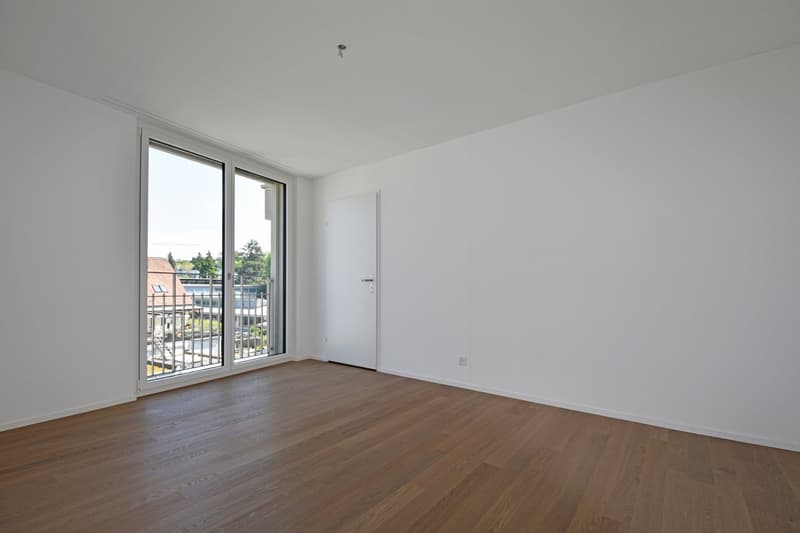 Appartement neuf et lumineux de 3,5 pièces avec parking souterrain et parking pour motos (6)