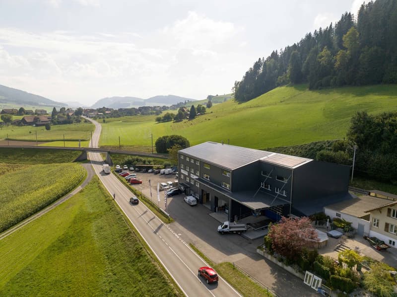 Spazio commerciale per ufficio, studio, servizi etc. (7)
