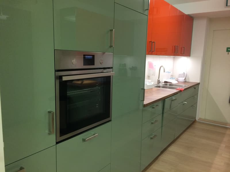 Spazio commerciale in posizione centrale a Konolfingen (3)
