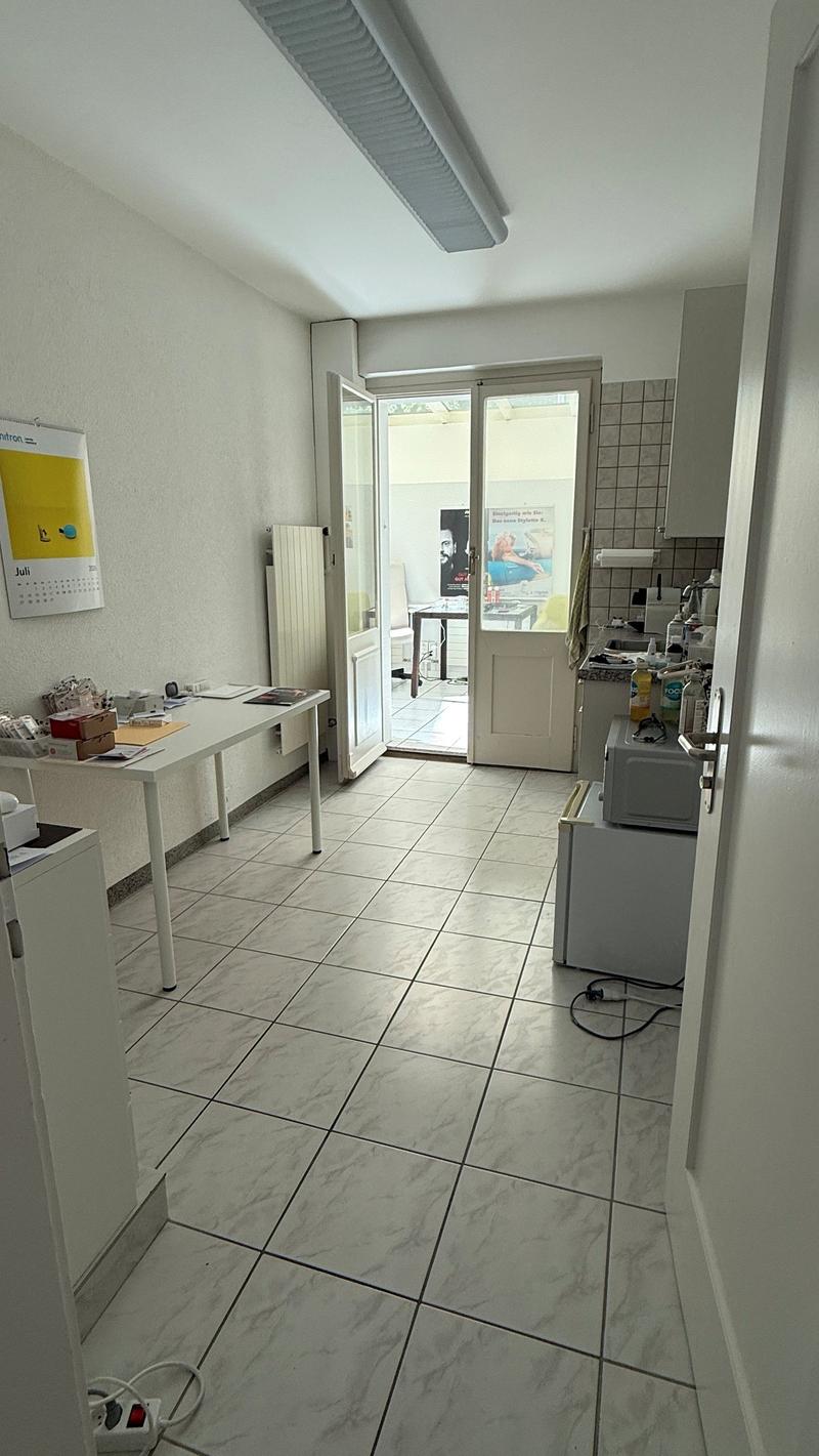 Commercial and sales space at the centrally located Thunstrasse 4 in Konolfingen (6)