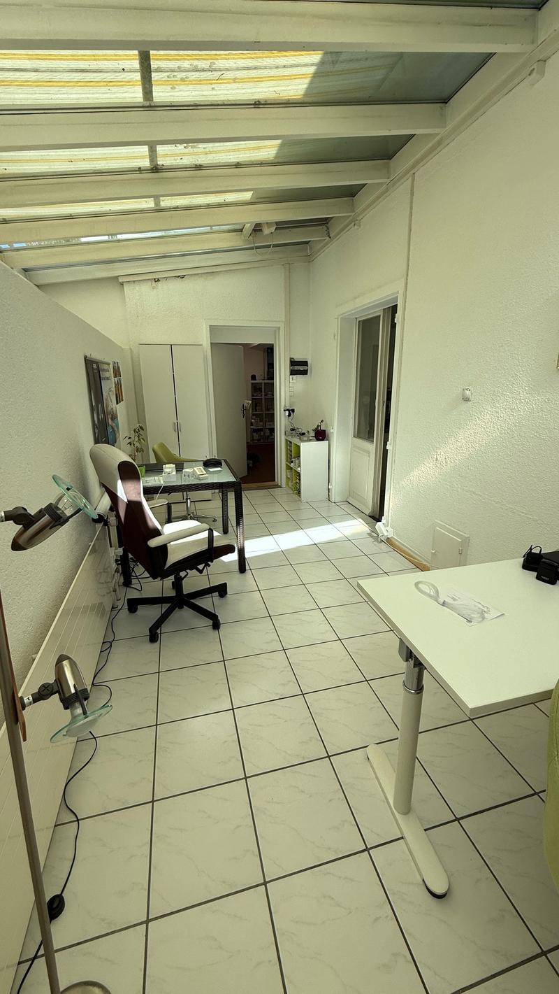 Commercial and sales space at the centrally located Thunstrasse 4 in Konolfingen (10)